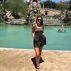 Meet your Posher, Olivia